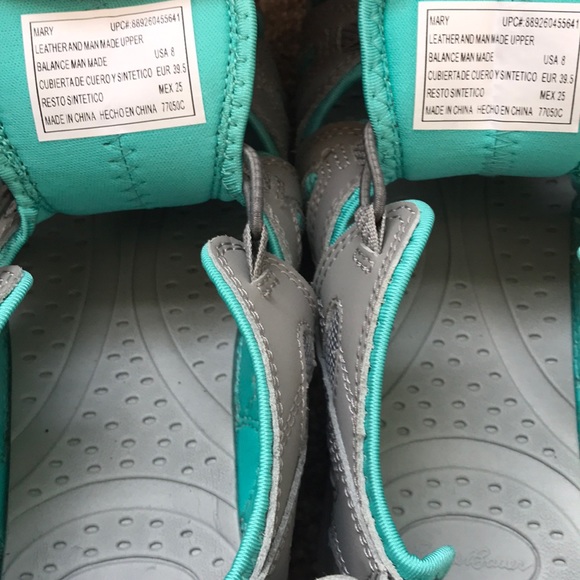 Eddie Bauer water shoes - Picture 5 of 5